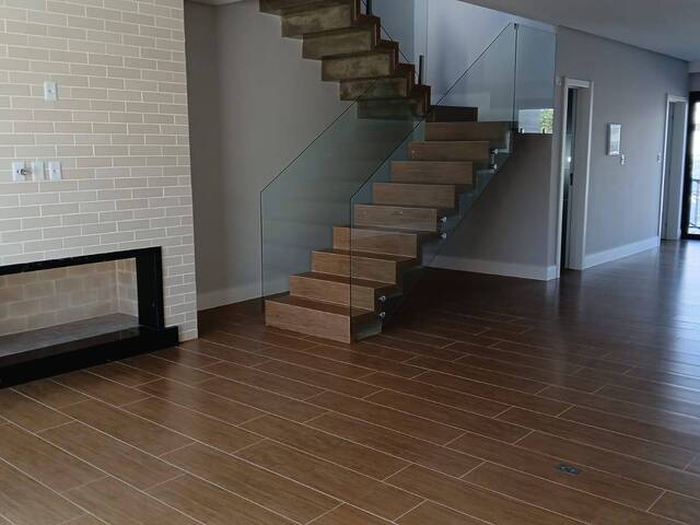 Sobrado para Venda em Montenegro - 4